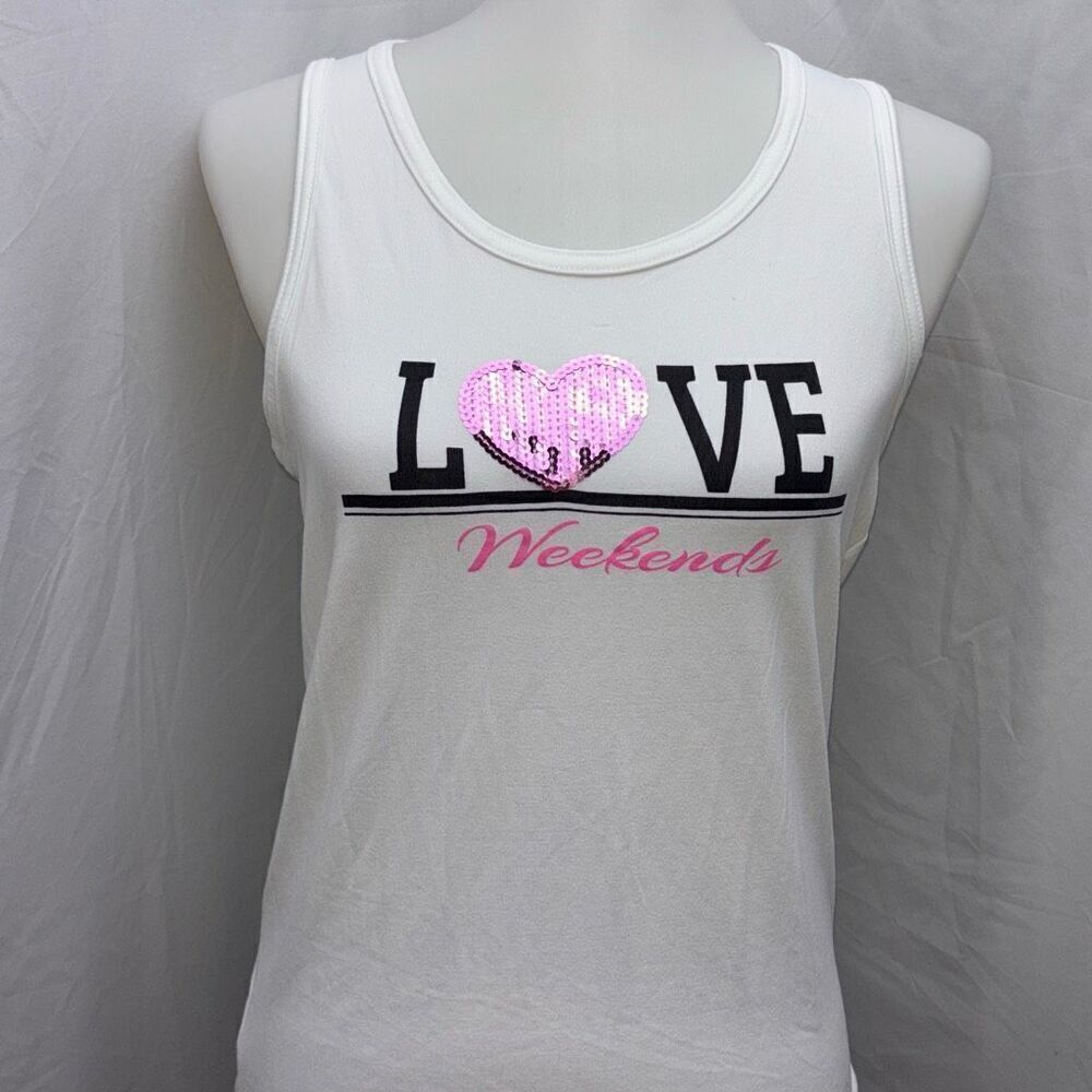 NWT Emme Jordan white tank top shirt LOVE Weekends bling heart L